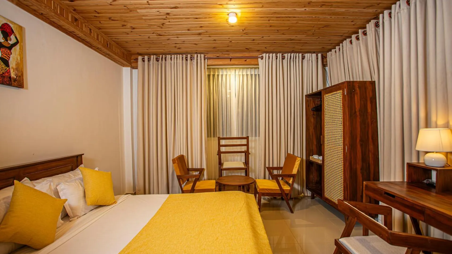 Country Club Nuwara Eliya Hotel